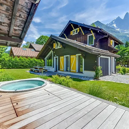 Chalet Luxueusement Renove A Chalet